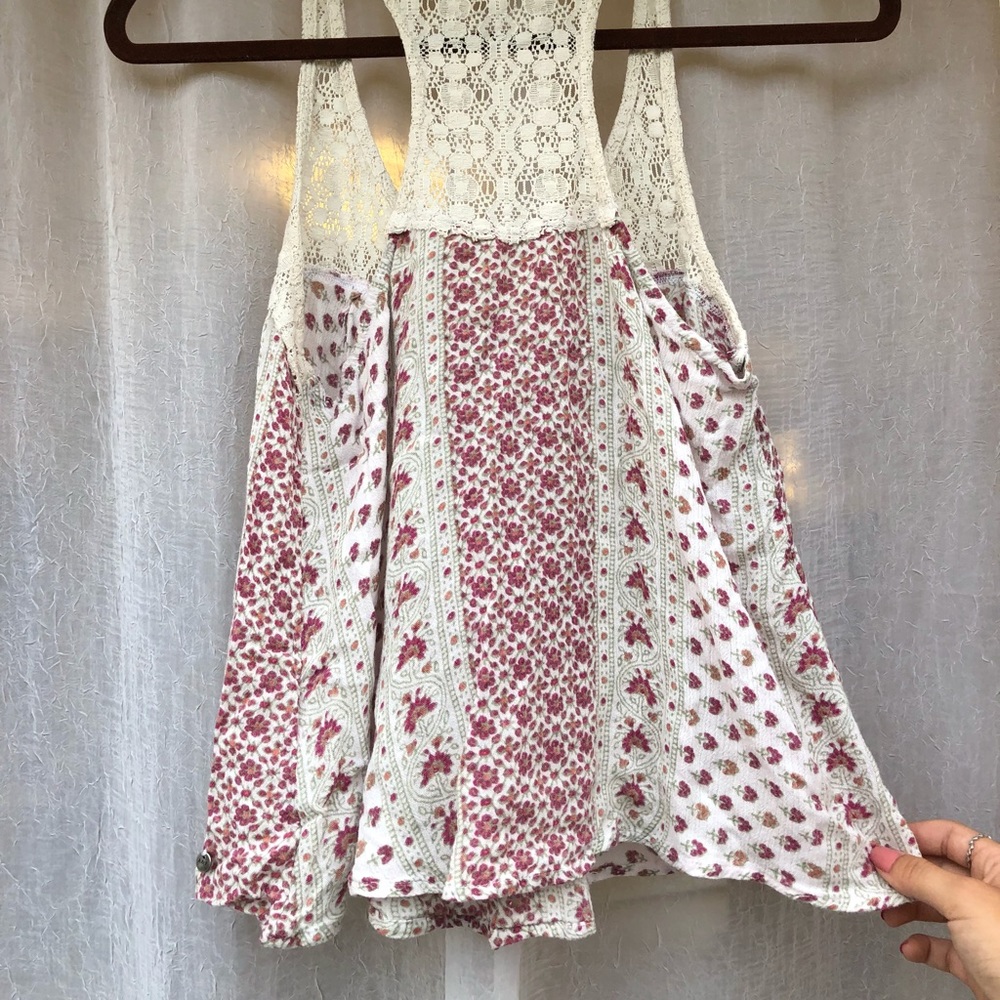 Abercrombie & Fitch Lace Printed Tank